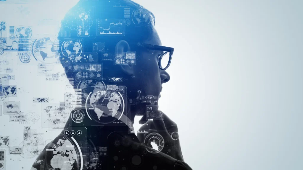 Homem em contraluz com interfaces digitais sobrepostas, símbolo da análise e da comparação entre estratégias digitais de SEO e AIO.